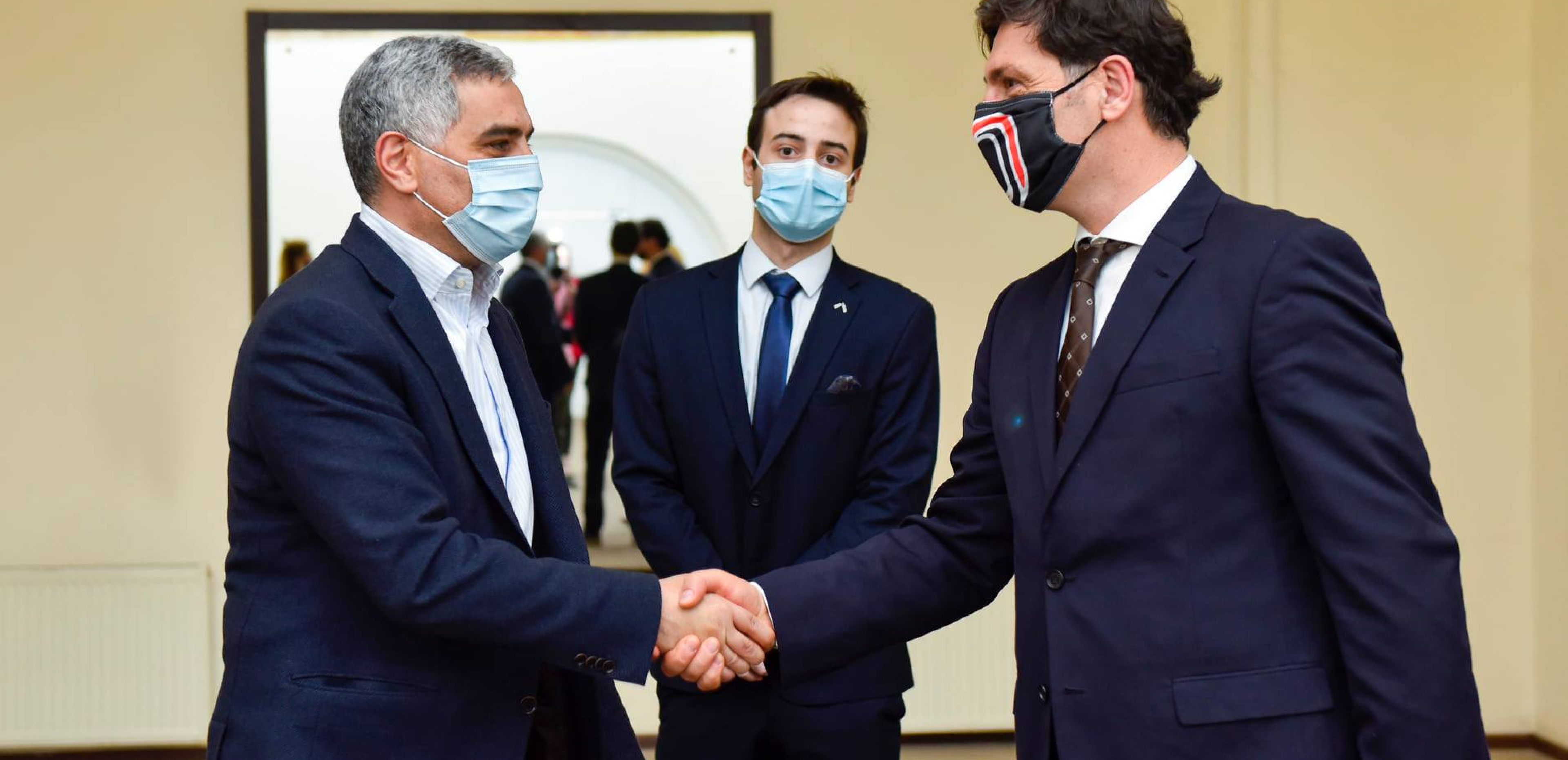 გუდავაძე-პატარკაციშვილის ფონდსა და მასწავლებლის სახლს შორის ურთიერთთანამშრომლობის მემორანდუმი გაფორმდა